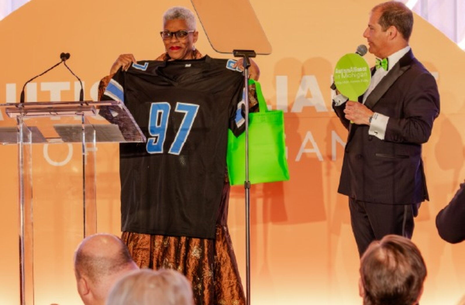 A paddle raise and live auction raise funds during the Gala.