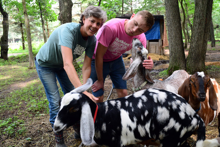 AACORN program director Liz Farner and program participant Greg Bassett. Photo by Mark Wedel
