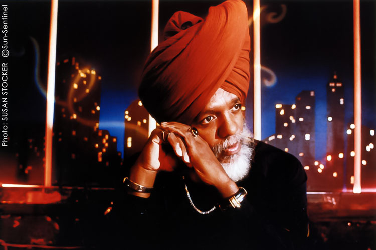 Dr. Lonnie Smith