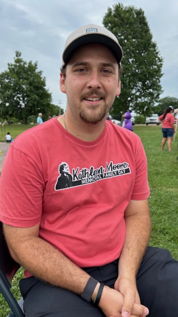 Peter Moore, Kathleen Moore's son