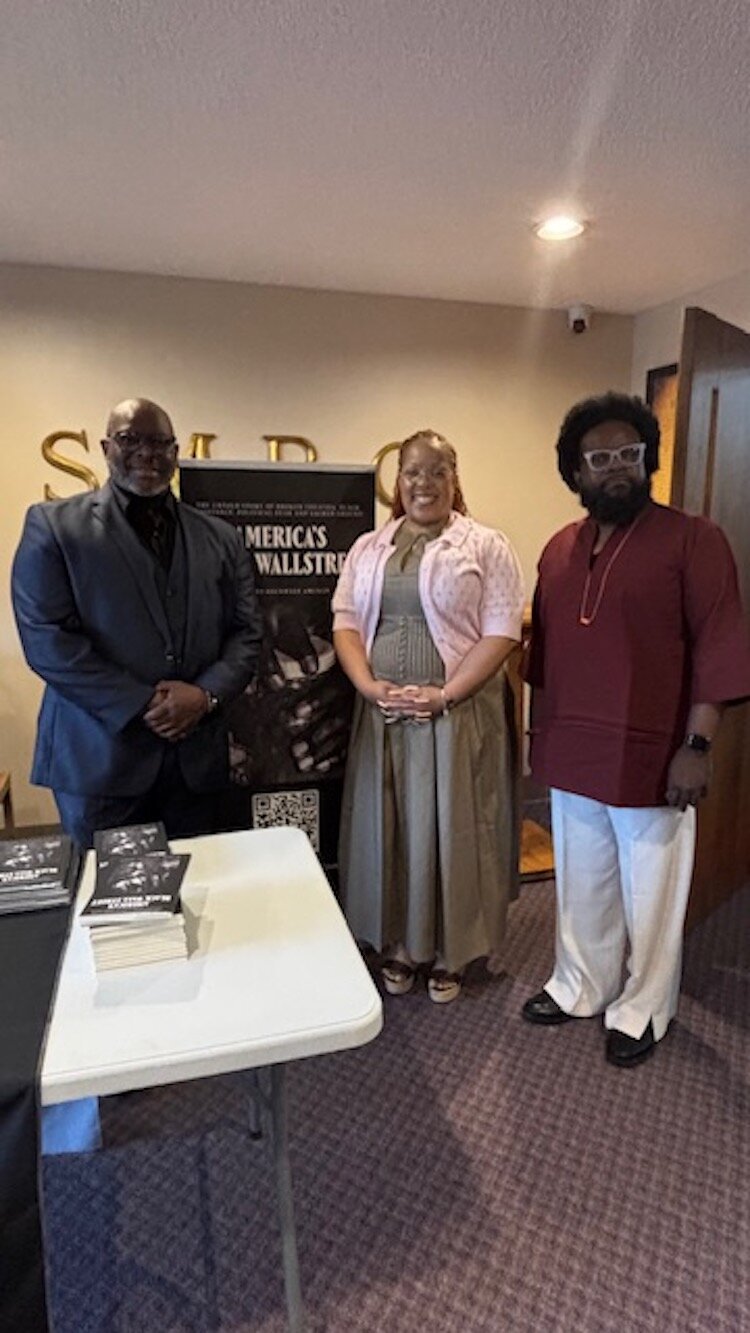 From L-R: Chief Egunwale Amusan, Dr. Nakia Baylis, and Dr. L.E. Johnson.