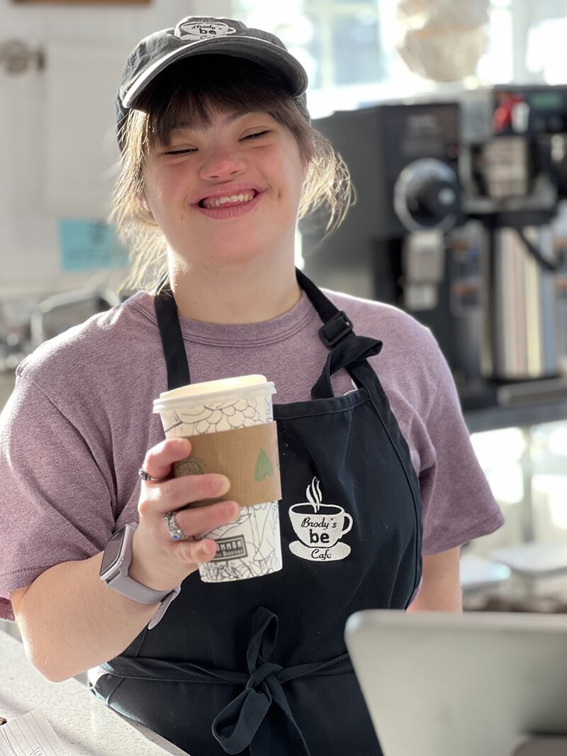 An employee at Brody's Be Cafe.