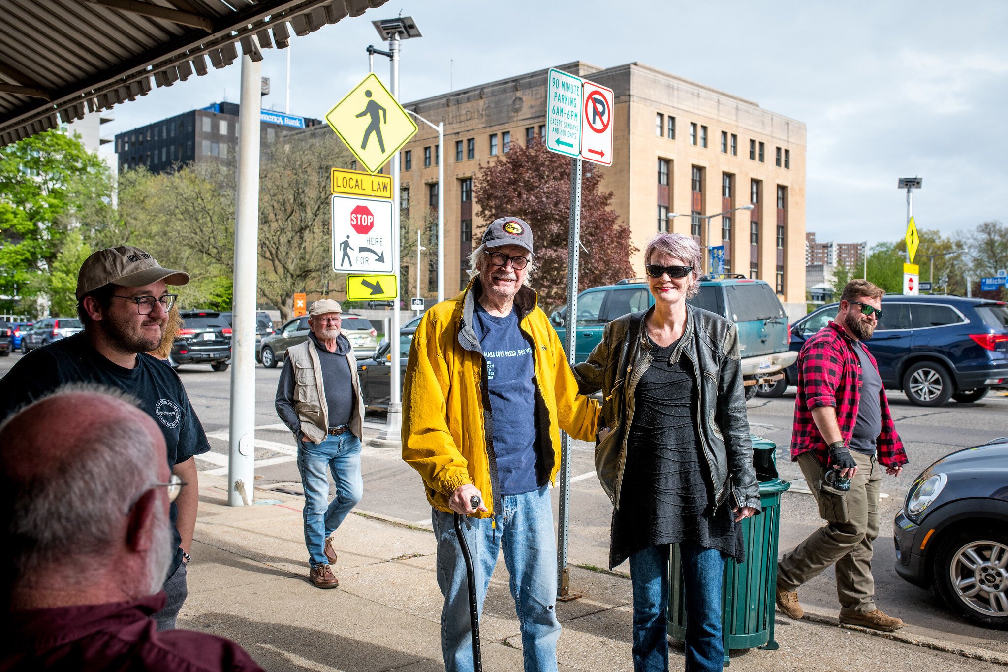 Mark Sahlgren and daughter Darcy Wilkin. I talked with them a little. "I worked here many years ago, in '94," Wilkin says. Sahlgren says he's been a customer since before Hauck.
