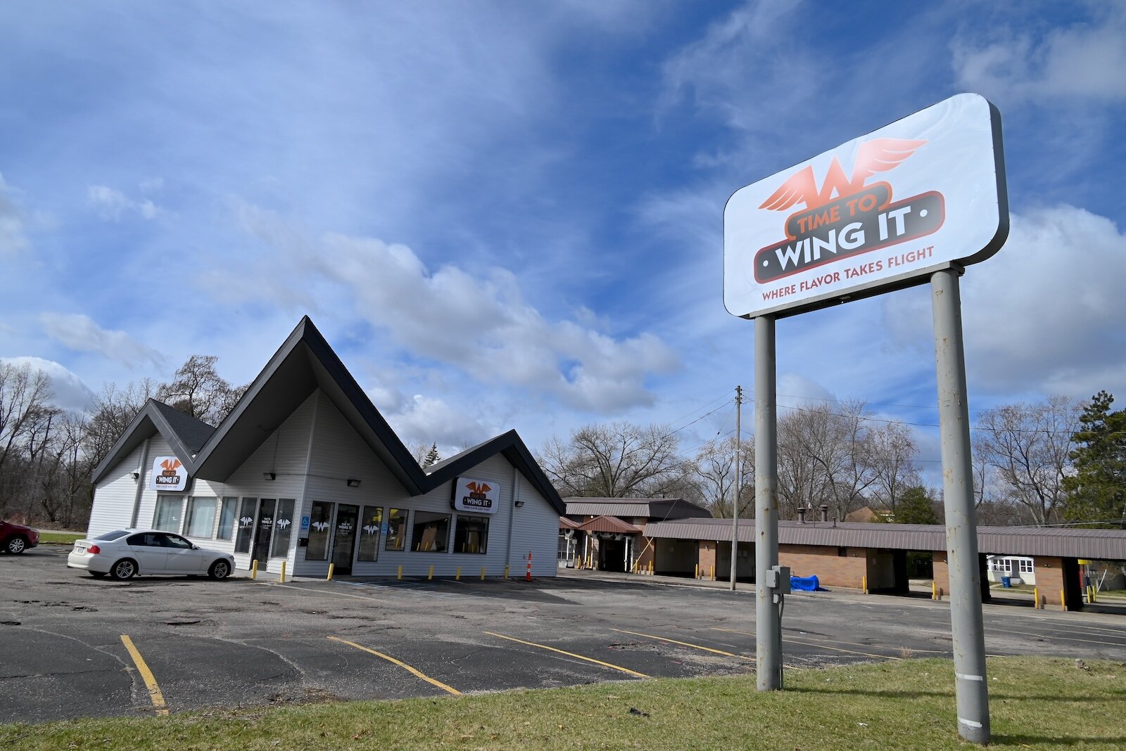 Time To Wing It will open by the end of April or early May on West Michigan Avenue in Urbandale.